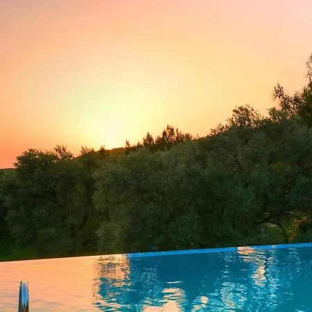Villa Private Sare