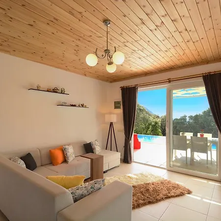 Villa Private Sare *