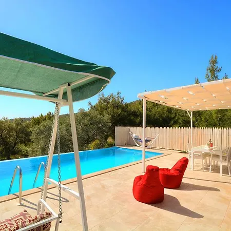 Private Sare Villa